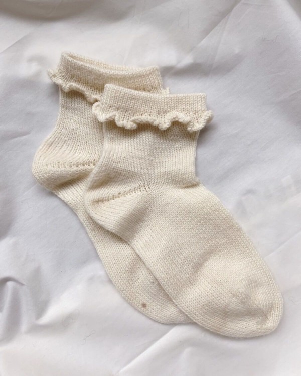 Ruffle socks - papirutgave